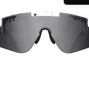 Meet your Posher, Montez